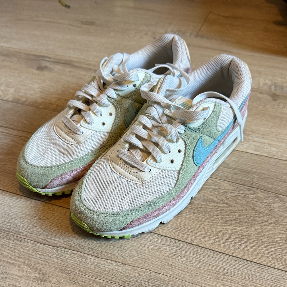 Nike Air Max 90 Women’s - Picture 5 of 6